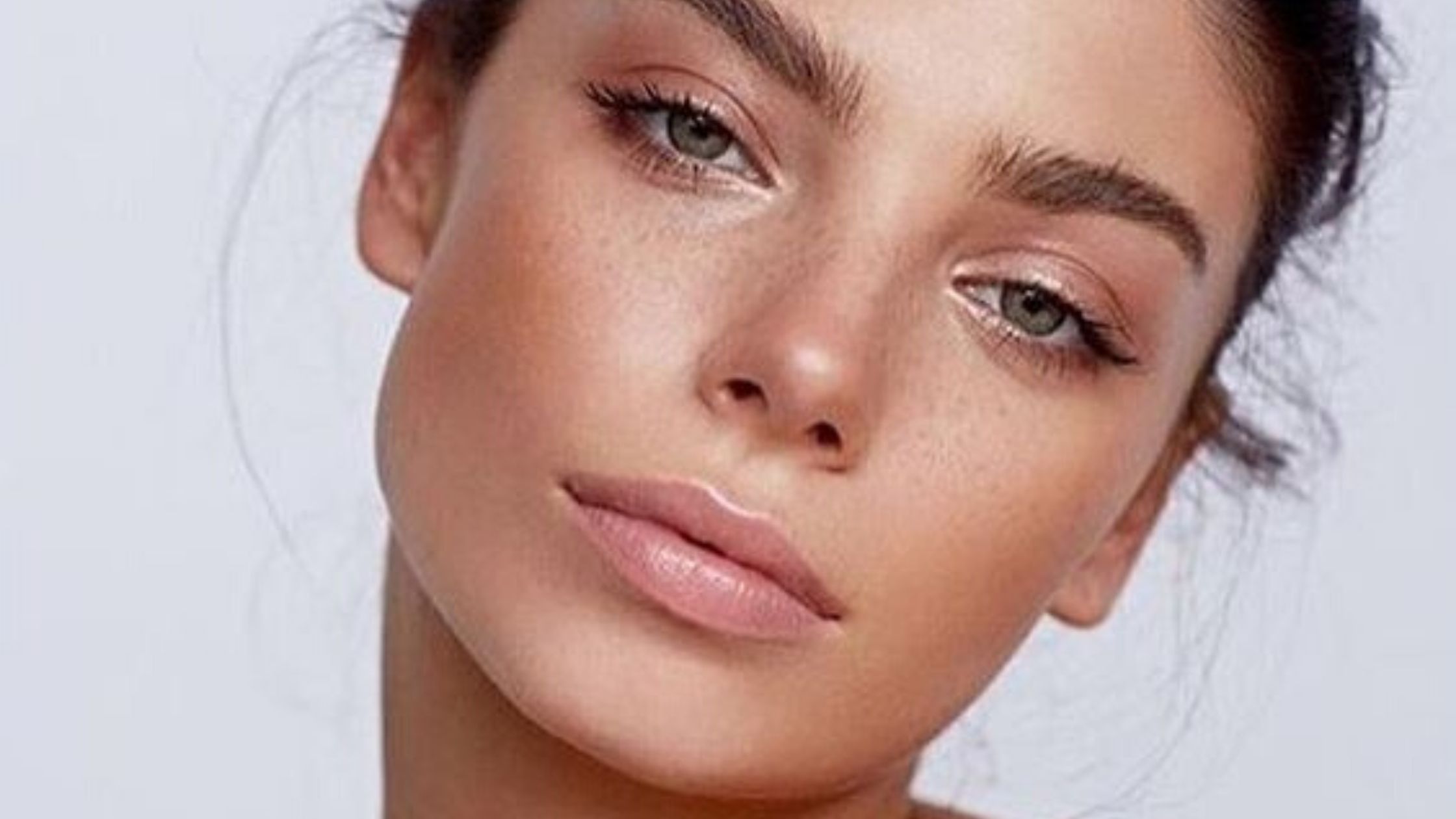 5 Steps to Achieving the Famous Instagram Nude Makeup Look